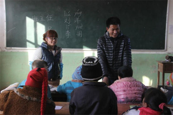 2014年1月，刘洋在甘肃会宁刘咀小学支教