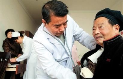 上海市松江老年护理院建成开始接受老人入住(